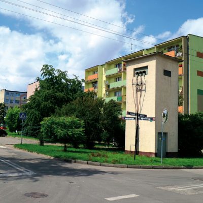 Osiedle Piastowskie. Widok od strony skrzyżowania ulic Dąbrowskiego z Kościuszki kopia