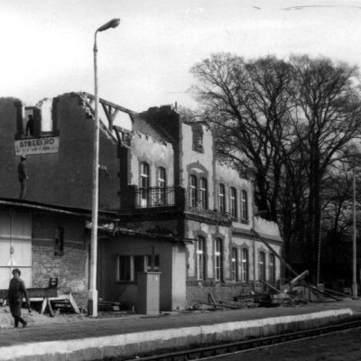 Rozbiórka dworca kolejowego w 1988 r.