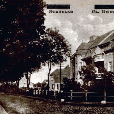 Ulica Kolejowa nr 13 i 15 (dawniej ul. Dworcowa) z kamienicami z ok. 1910 r.)