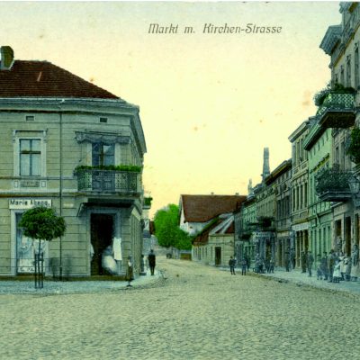 Ulica Kościelna. Widok z Rynku (ok. 1910 r.) - pocztówka