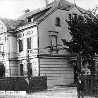Ulica Powstania Wielkopolskiego, dom Kuchla w latach 30. XX w. (dom wybudowany w 1904 r.) kopia