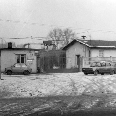 Ulica Powstania Wielkopolskiego. Fabryka Automatów Tokarskich (lata 80. XX w.) kopia