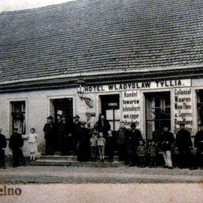 Ulica Świętego Ducha 29, hotel, sklep kolonialny Tylli (Początek XX w.)