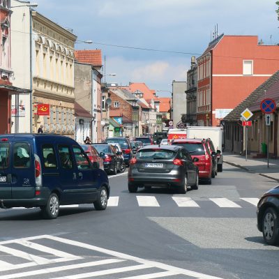 Ulica Świętego Ducha. Skrzyżowanie dróg krajowych nr 15 i 25 z ul. św. Ducha (2020 r.)