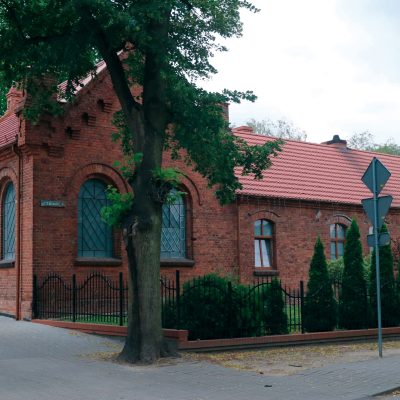 Ulica Tadeusza Kościuszki. Były cmentarz ewangelicki - kaplica przedpogrzebowa