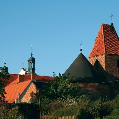 Wzgórze Świętego Wojciecha. Dachy świątyń widzine od północnego-wschodu (2007 r.). kopia
