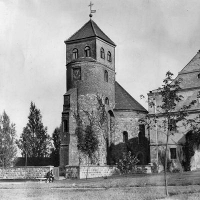 Wzgórze Świętego Wojciecha. Rotunda św. Prokopa po renowacji (ok. 1930 r.) (1) kopia
